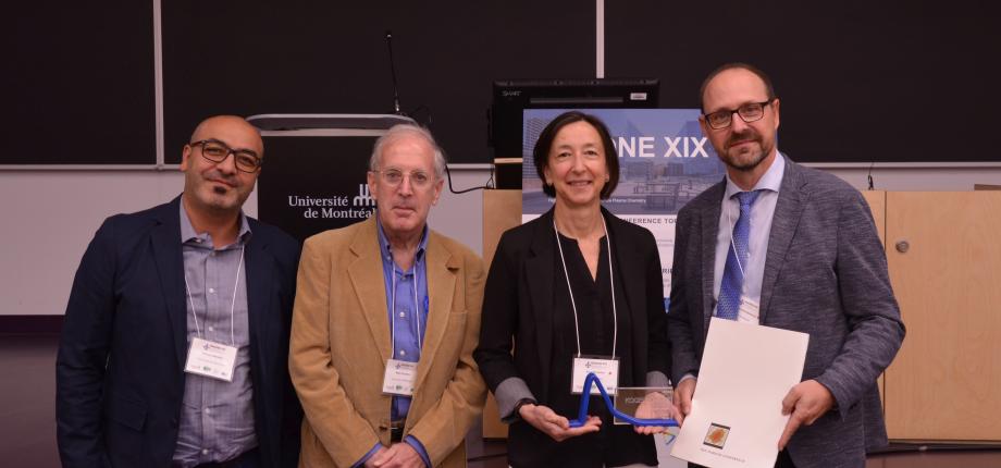 Anne Bourdon reçoit le « Ulrich Kogelschatz Lecture Award » au symposium HAKONE 2026