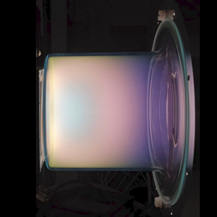 Un article de revue sur les plasmas d'iode pour la propulsion spatiale et les applications industrielles